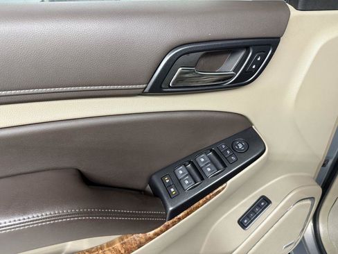 Used 2019 Chevrolet Tahoe Premier w/ Max Trailering Package AWD/4WD image 30