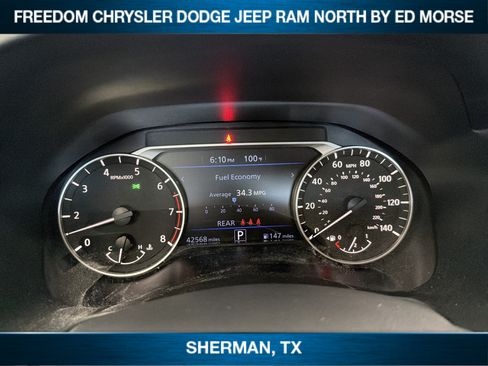 Used 2024 Nissan Altima 2.5 SV AWD/4WD image 11
