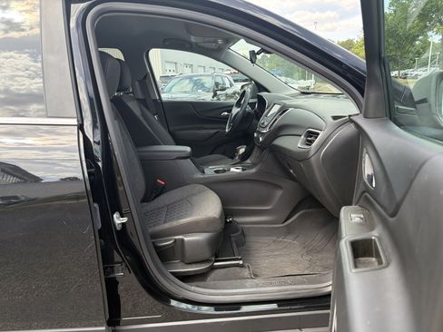 Used 2022 Chevrolet Equinox LT AWD/4WD image 32