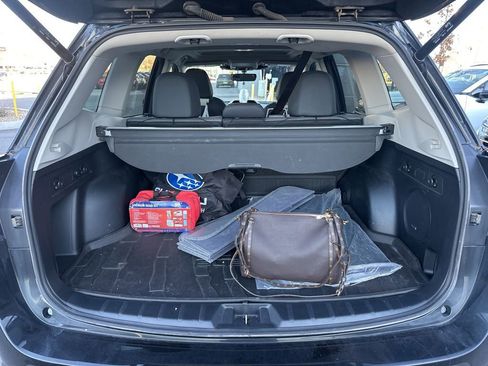 Used 2024 Subaru Forester Sport image 11