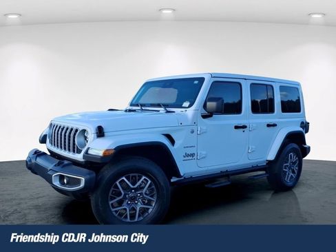 Used 2024 Jeep Wrangler Unlimited Sahara w/ Technology Group AWD/4WD image 1