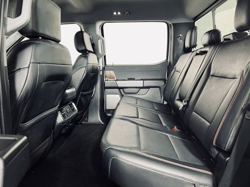 Used 2021 Ford F150 Lariat w/ Max Trailer Tow Package image 13