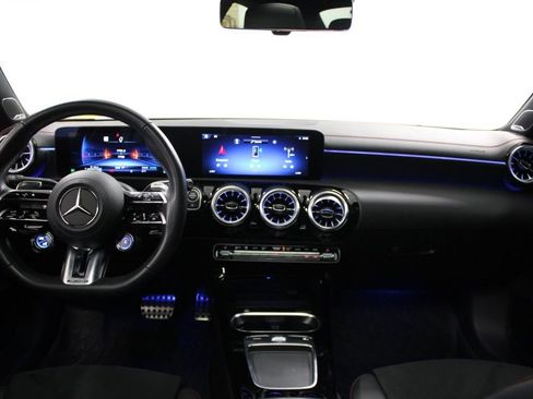 Used 2025 Mercedes-Benz CLA 35 AMG 4MATIC image 31