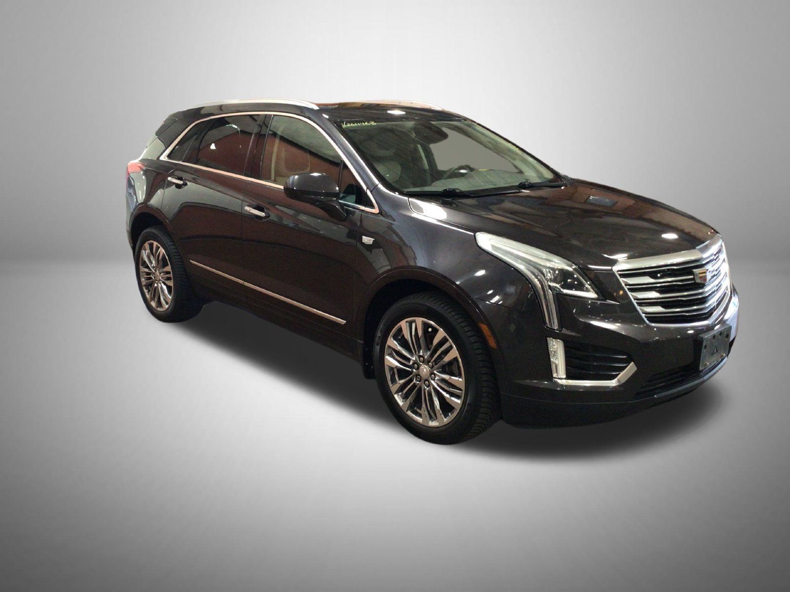 Certified 2017 Cadillac XT5 Premium Luxury FWD image 4