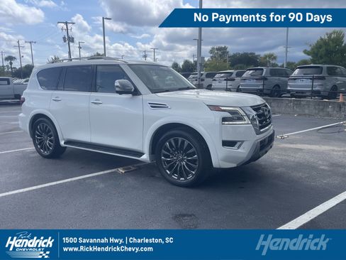 Used 2023 Nissan Armada Platinum w/ Captain's Chairs Package AWD/4WD image 1