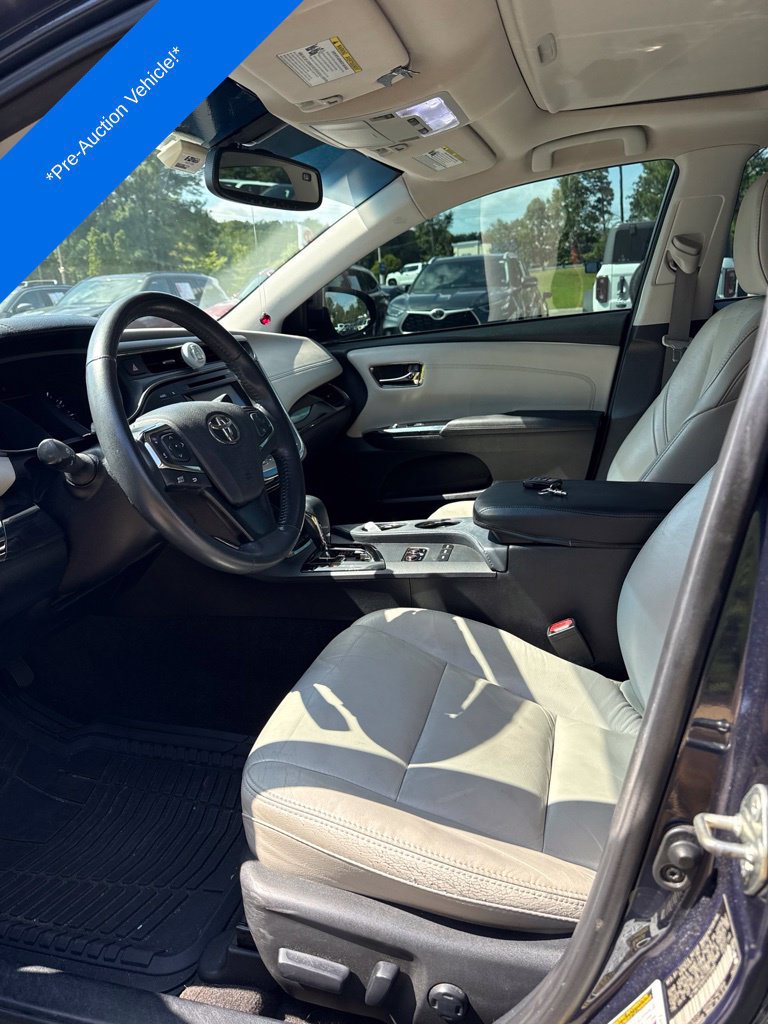 Used 2015 Toyota Avalon XLE Premium FWD image 7