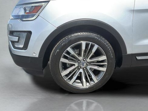 Used 2017 Ford Explorer Platinum AWD/4WD image 51