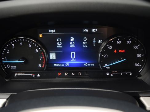 Used 2023 Ford Explorer XLT w/ Equipment Group 202A image 3