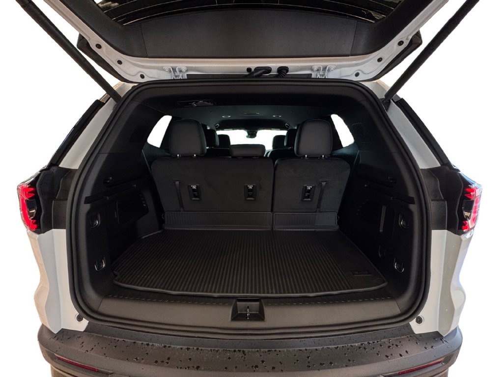 New 2027 GMC Acadia AT4 w/ AT4 Reserve Package AWD/4WD image 19