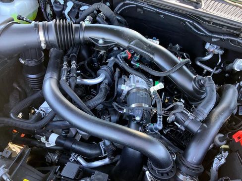 Used 2025 Ford Ranger Raptor AWD/4WD image 34