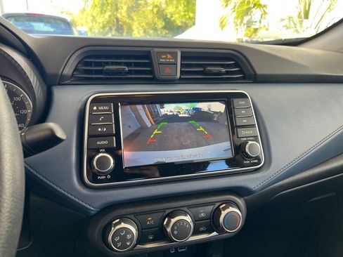 Used 2025 Nissan Versa SV image 24