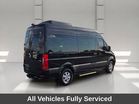 Used 2024 Mercedes-Benz Sprinter 2500 image 5