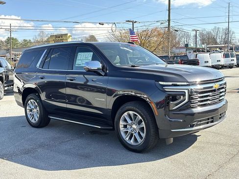 New 2026 Chevrolet Tahoe Premier image 2