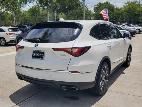 Used 2023 Acura MDX FWD w/ Technology Package image 7