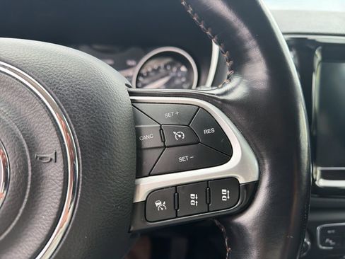 Used 2021 Jeep Compass Limited AWD/4WD image 20