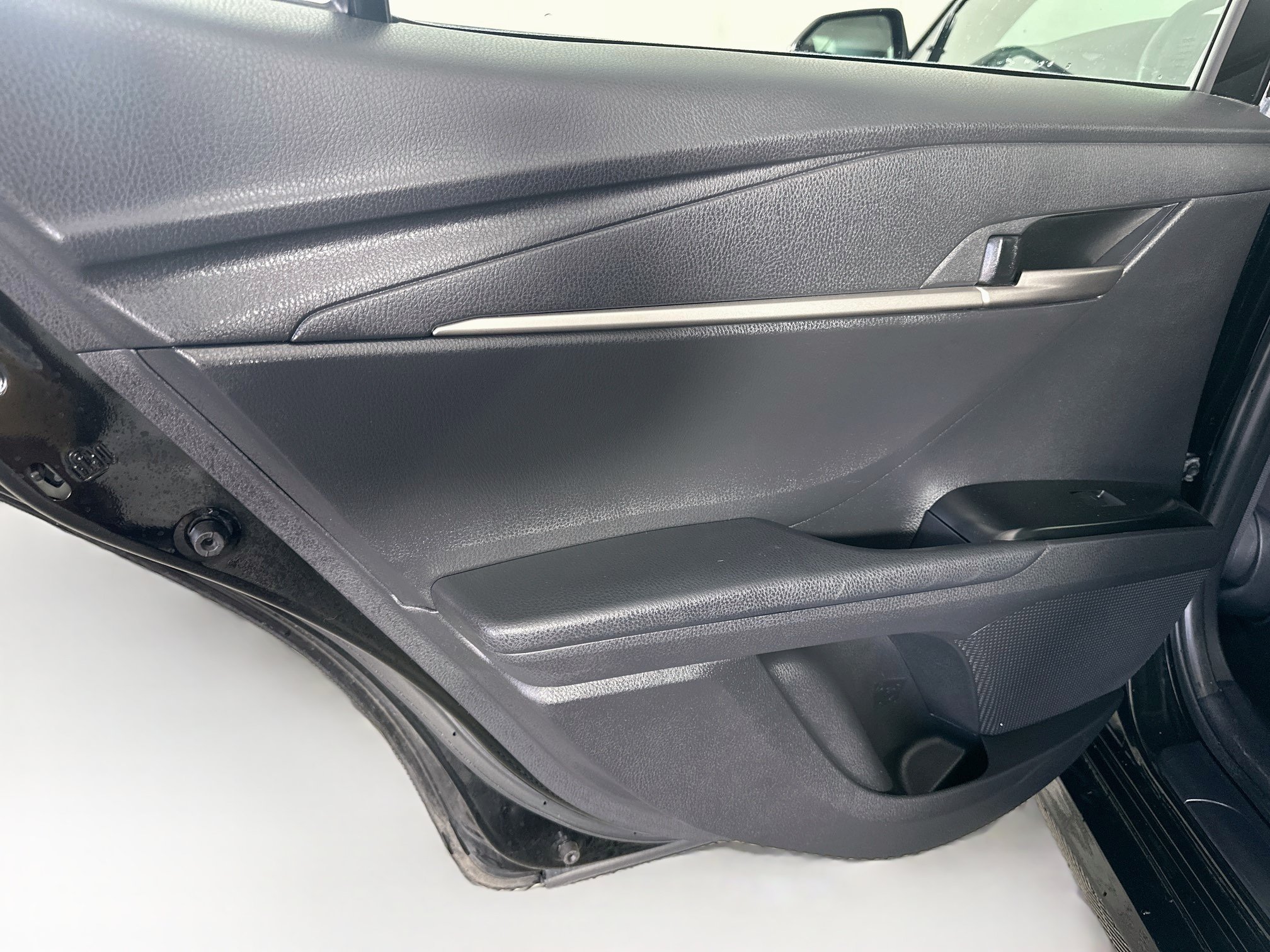 Used 2025 Toyota Camry LE FWD image 26