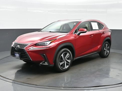 Used 2018 Lexus NX 300 AWD w/ Premium Package image 2