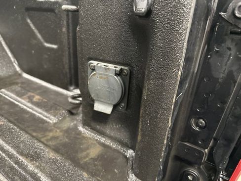 Used 2022 Chevrolet Silverado 2500 LTZ w/ LTZ Plus Package image 37