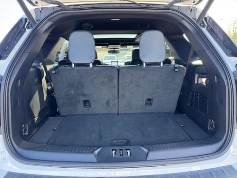 Used 2023 Ford Explorer ST w/ Equipment Group 401A image 14