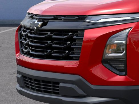 New 2026 Chevrolet Equinox LT w/ Convenience Package II image 13