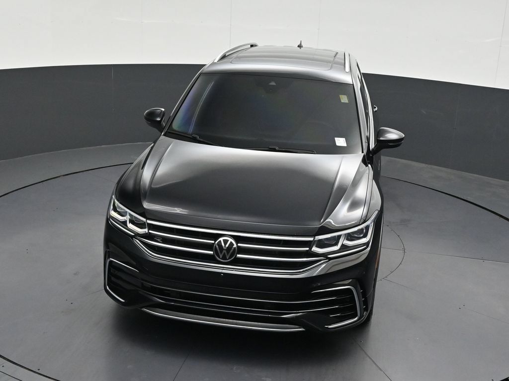 Used 2024 Volkswagen Tiguan SEL R-Line AWD/4WD image 28