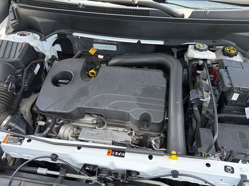 Certified 2024 GMC Terrain SLT FWD image 35
