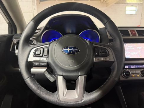 Used 2017 Subaru Outback 3.6R Limited AWD/4WD image 13