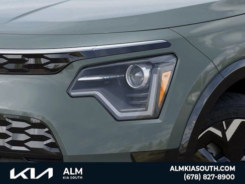 New 2025 Kia Niro Wind image 10