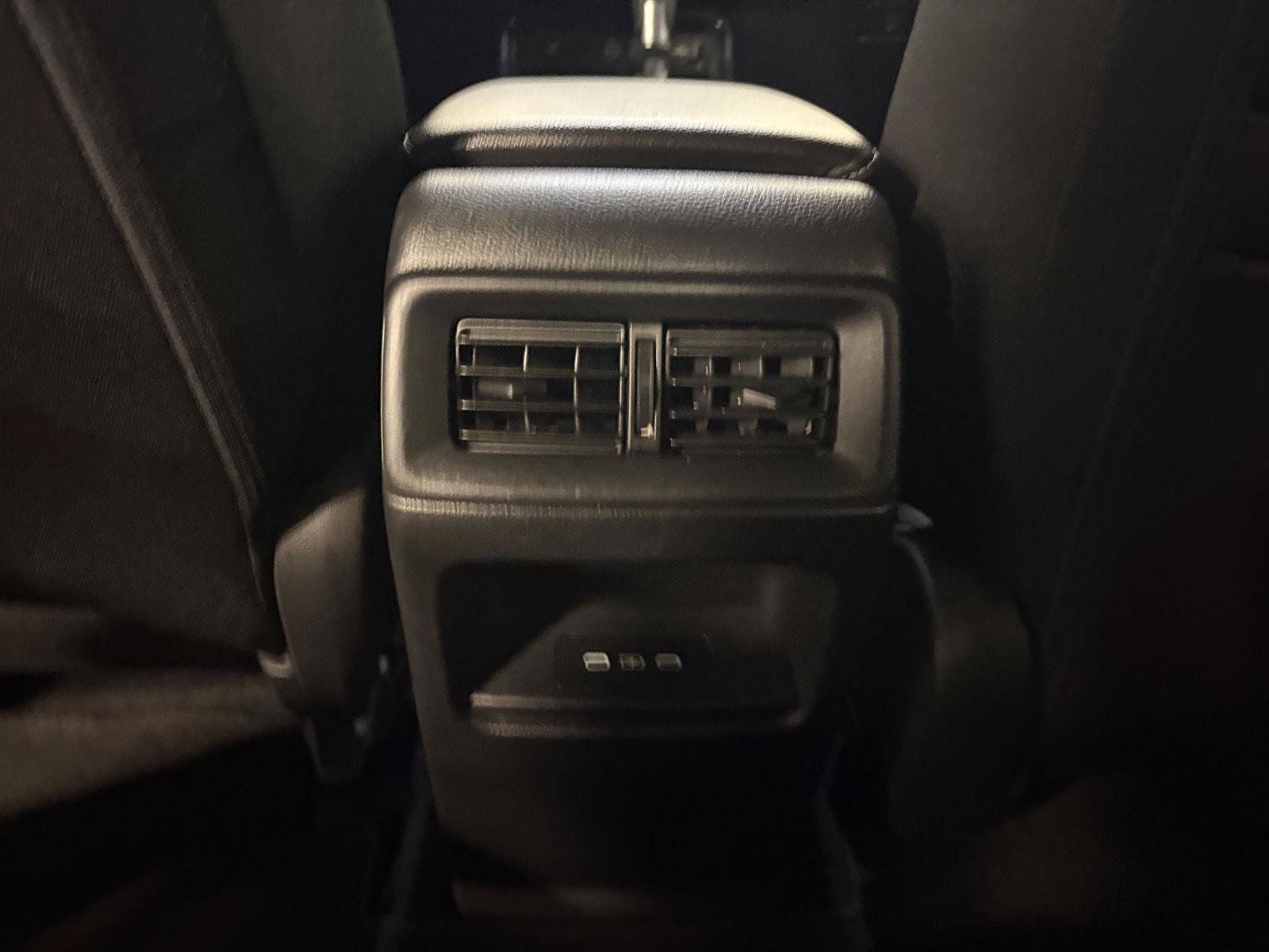 Used 2024 Honda CR-V EX image 31