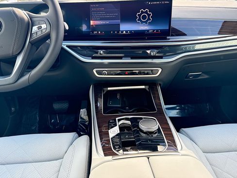 New 2026 BMW X5 xDrive40i w/ Climate Comfort Package image 20