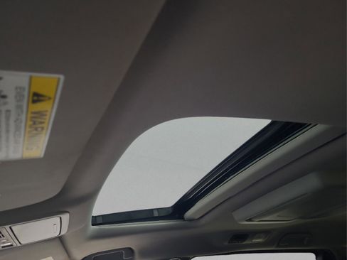 Used 2021 Honda Odyssey Elite image 16