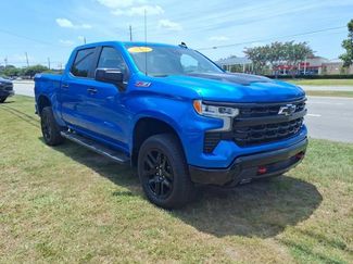 Used 2025 Chevrolet Silverado 1500 LT Trail Boss w/ Convenience Package II AWD/4WD video 1