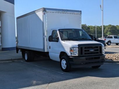 Certified 2024 Ford E-450 and Econoline 450 Super Duty w/ Power Windows & Locks Group