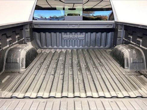 Used 2024 GMC Sierra 1500 SLT w/ SLT Premium Plus Package image 27
