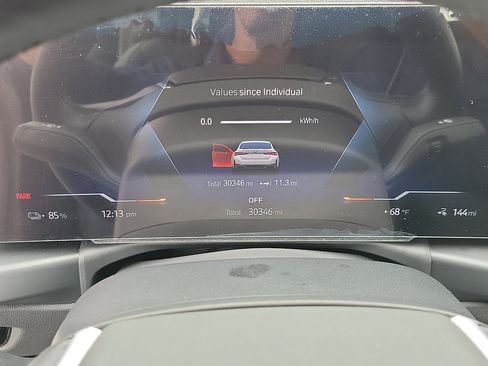 Used 2023 BMW i4 eDrive35 RWD image 28