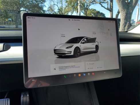 Used 2022 Tesla Model 3 Long Range image 21