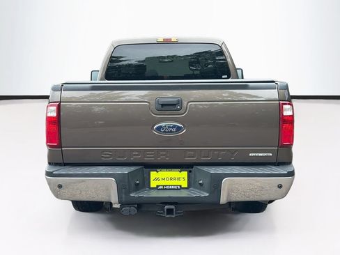 Used 2016 Ford F250 XLT w/ XLT Premium Package RWD image 6