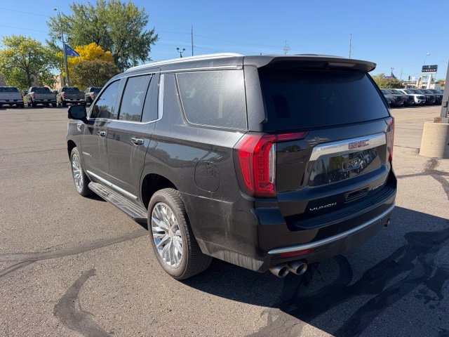 Used 2024 GMC Yukon Denali w/ Advanced Technology Package AWD/4WD image 8