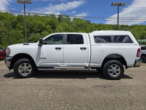 Used 2024 RAM 2500 Big Horn AWD/4WD image 13