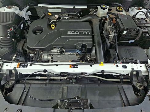 Certified 2022 GMC Terrain SLT w/ Infotainment Package II image 28