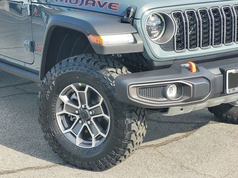 New 2026 Jeep Gladiator Mojave AWD/4WD image 6