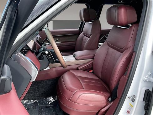 Certified 2025 Land Rover Range Rover Autobiography AWD/4WD image 20