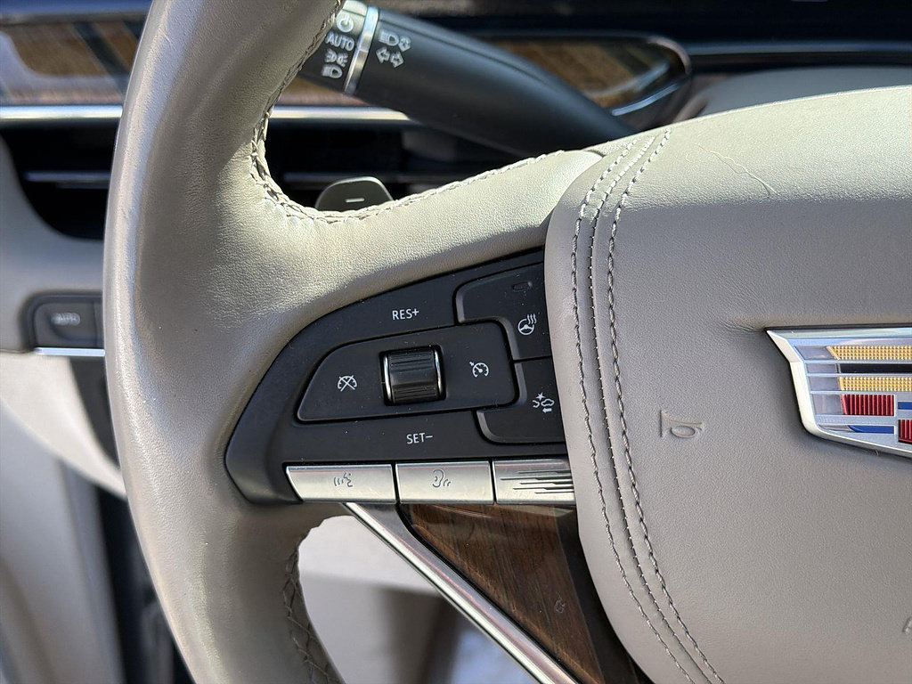 Used 2023 Cadillac Escalade Sport Platinum AWD/4WD image 36