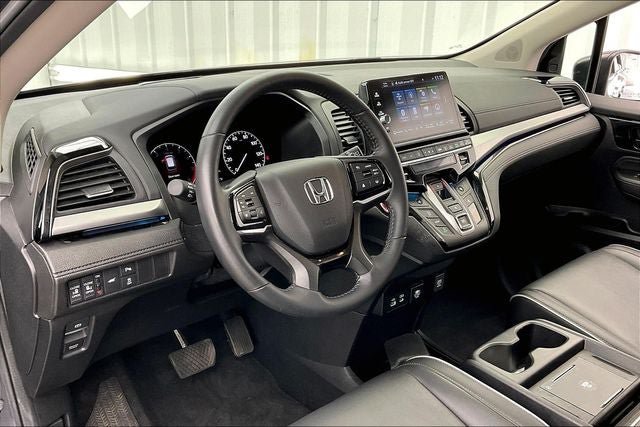 Certified 2025 Honda Odyssey Touring image 17
