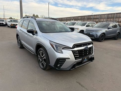 Used 2024 Subaru Ascent Limited w/ Technology Package AWD/4WD image 10