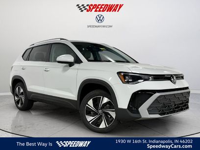 New 2025 Volkswagen Taos SE