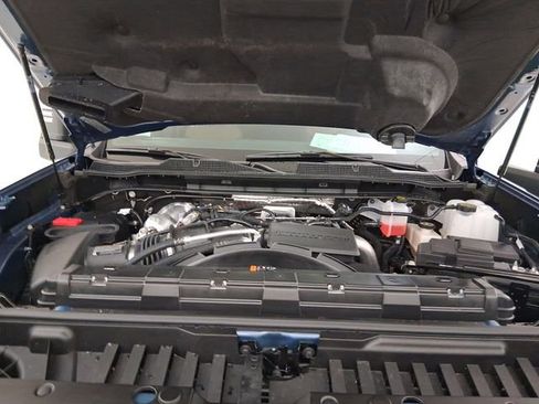 Used 2025 Chevrolet Silverado 2500 High Country w/ High Country Premium Package image 11