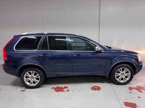 Used 2013 Volvo XC90 3.2 image 2