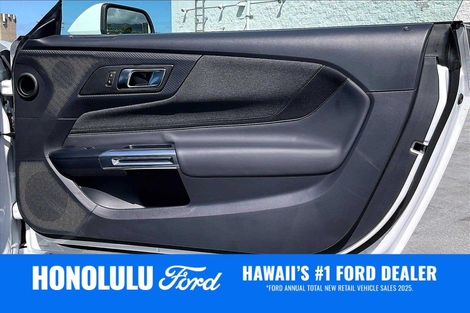 Used 2026 Ford Mustang Coupe RWD image 27