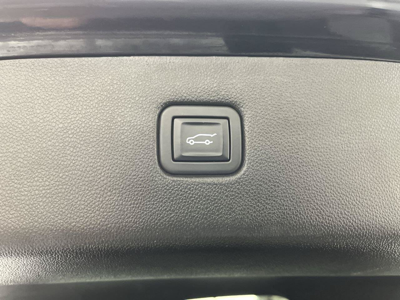 Used 2020 Chevrolet Blazer LT AWD/4WD image 30